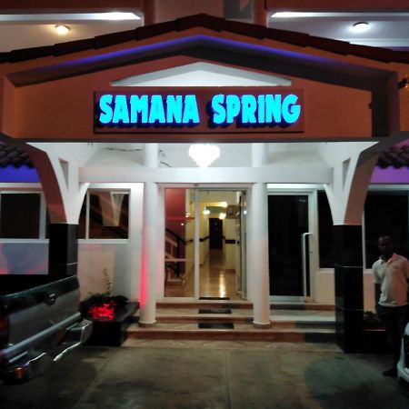 Hotel Samana Spring 외부 사진
