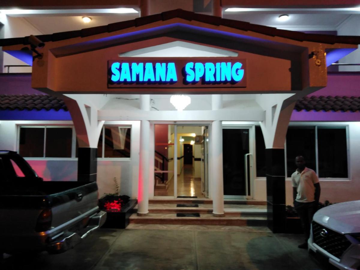 Hotel Samana Spring 외부 사진